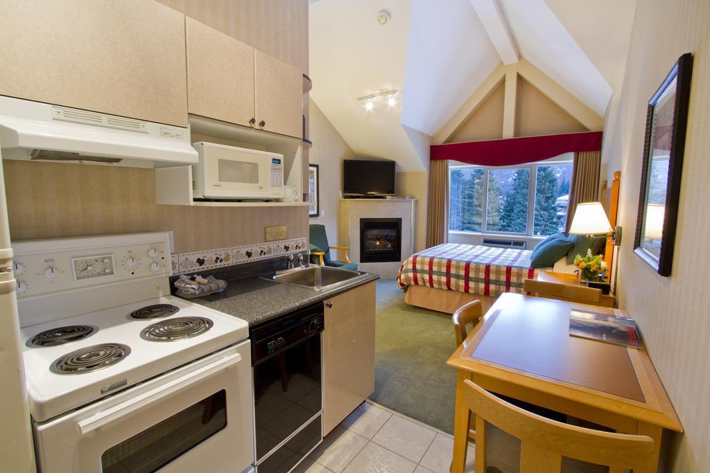 Pinnacle Hotel Whistler Kültér fotó